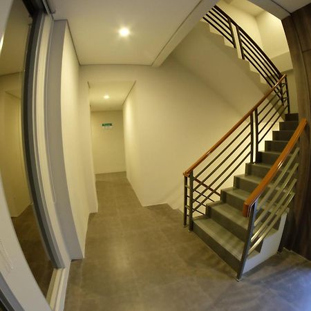 U Stay Hotel Tebet Jakarta Ngoại thất bức ảnh